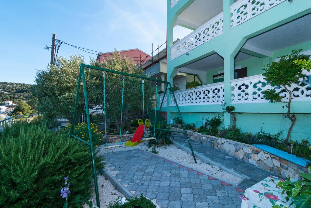 Apartment Stojan A1 Маріна Екстер'єр фото